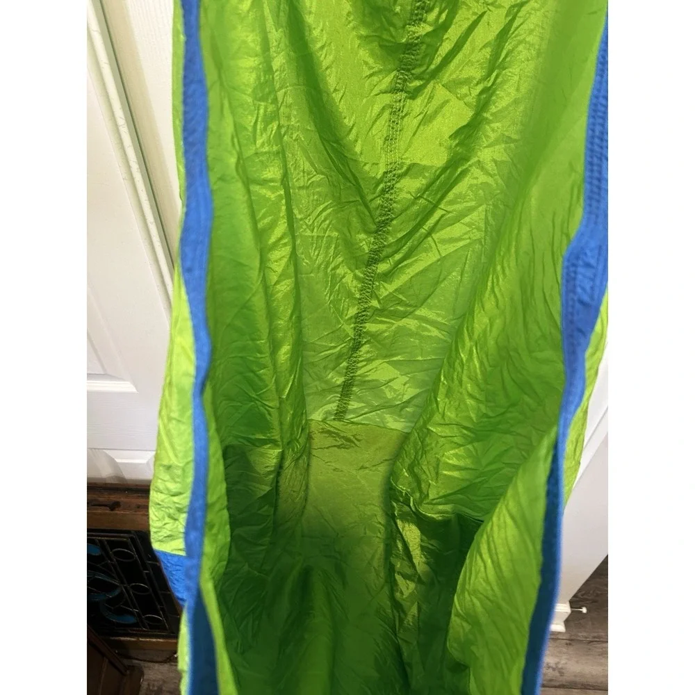 EUC Kids Green Hanging Pod‎ Hammock Chair No Bottom Padding Unbranded
